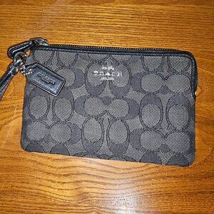 Coach Corner Zip Wristlet